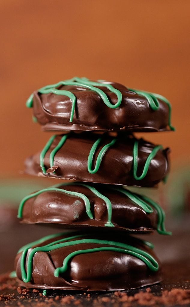 Homemade Thin Mint Cookies