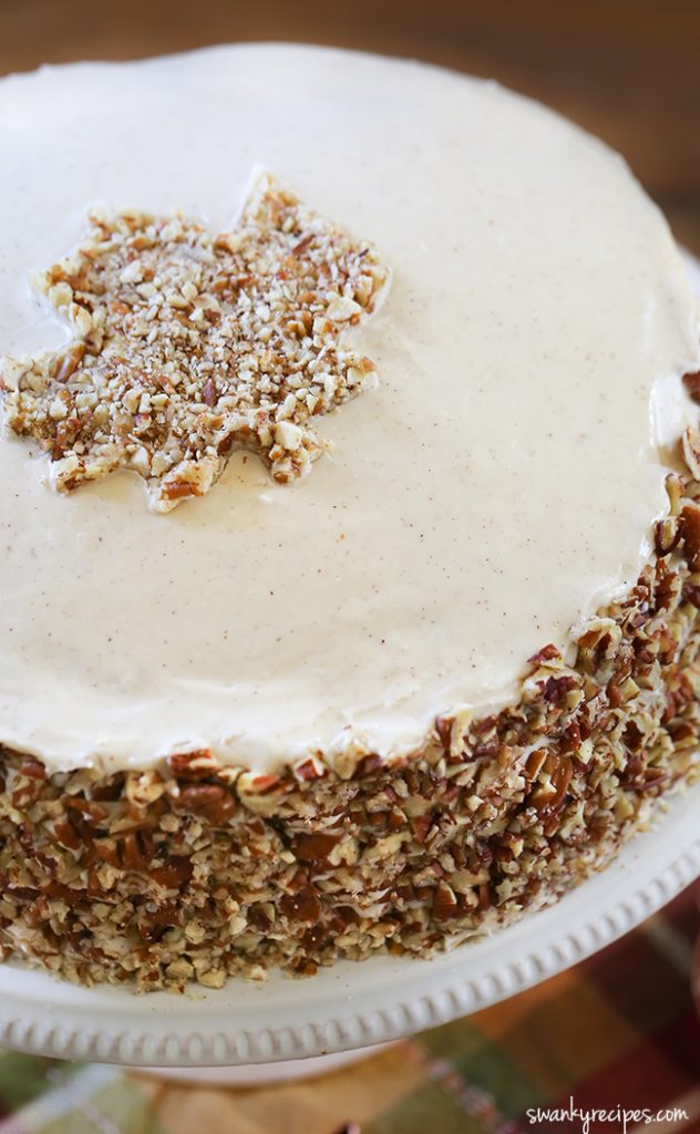 Pumpkin Cake with Maple Cream Cheese Frosting